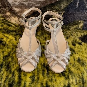 JoyFolie T-strap sandals